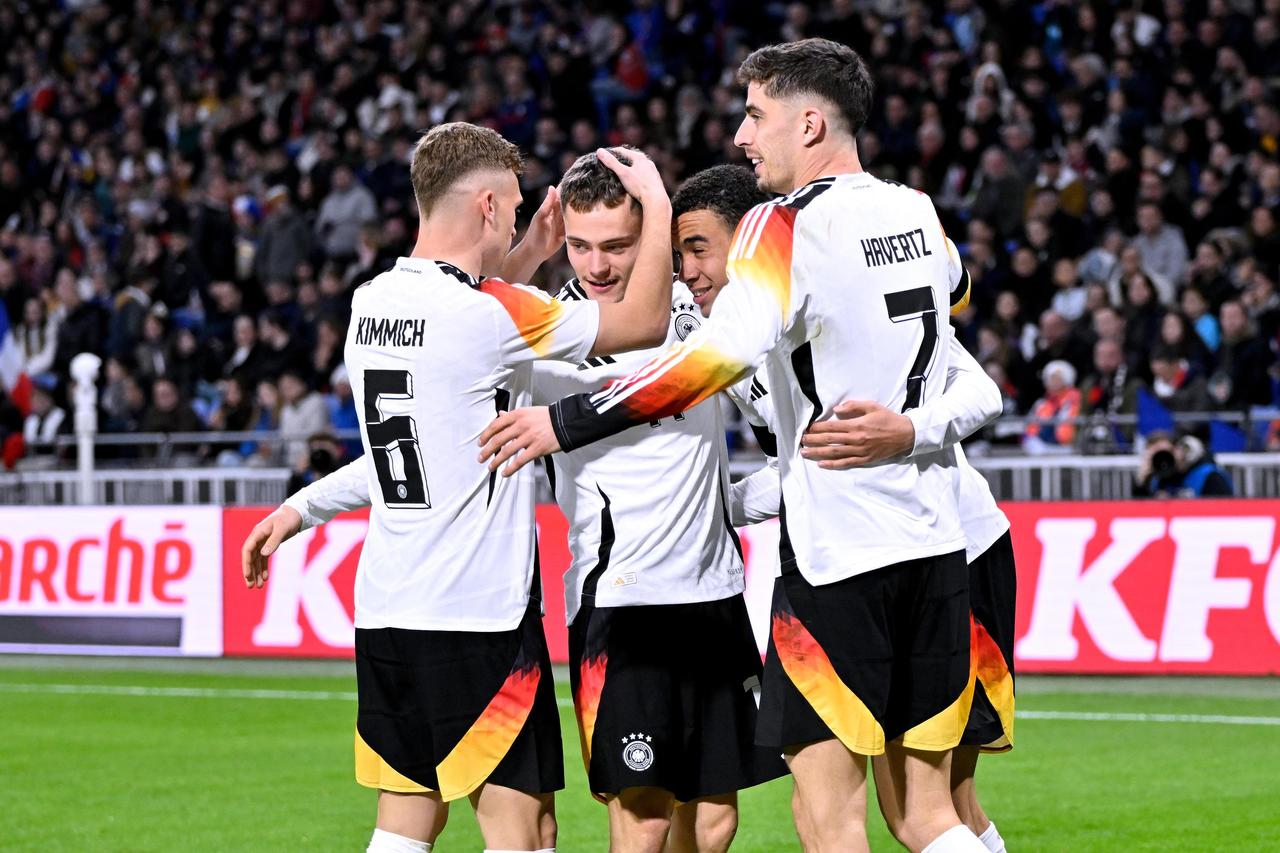 澳亚国际app-德国球队加大引援力度提升竞争力