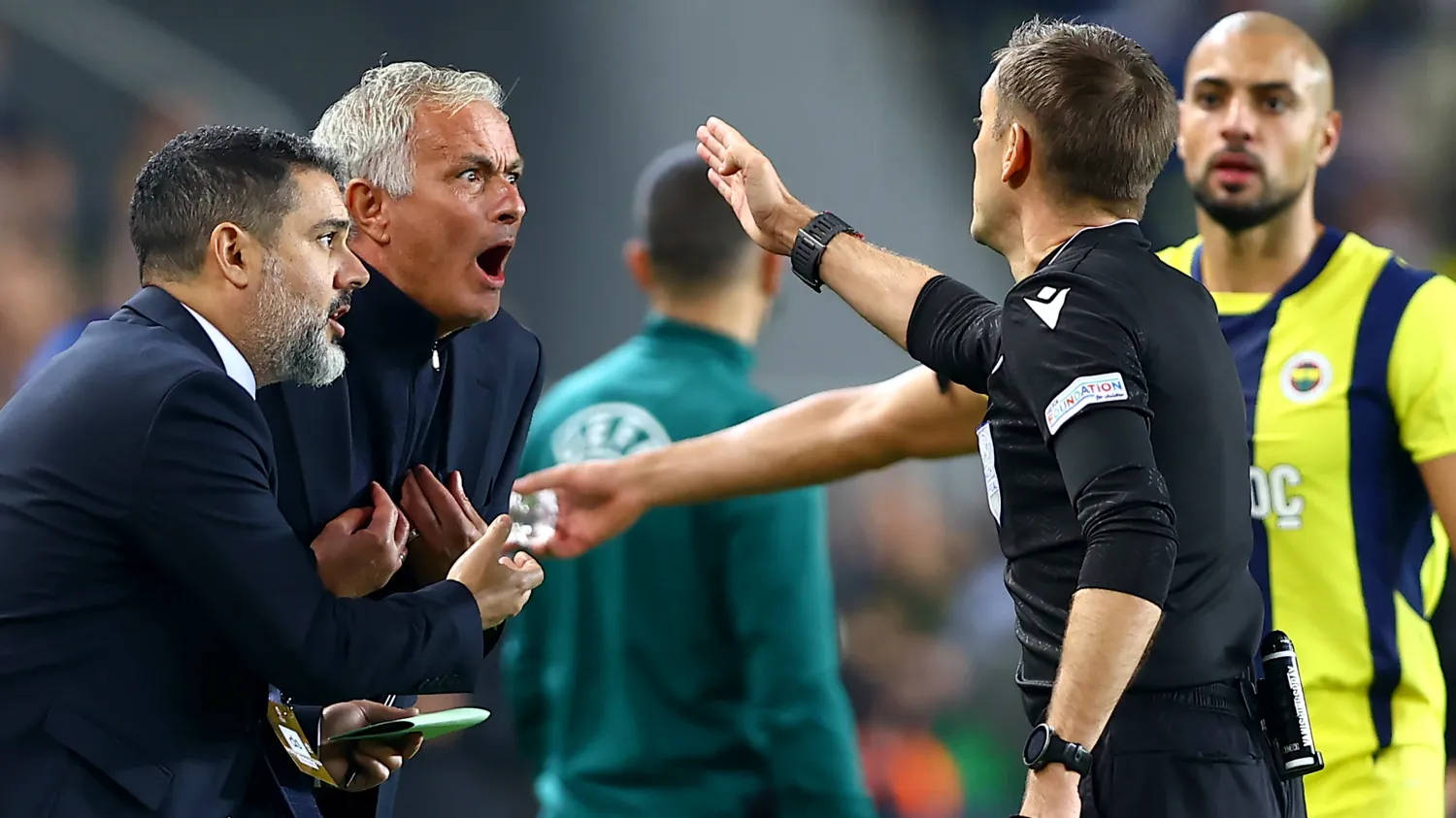 澳亚国际ay-球员伤愈复出，备战欧国联，教练组调整战术的简单介绍