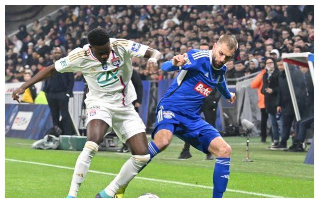 澳亚国际公司官网-里昂队客场豪取两连胜，法甲联赛积分榜稳居第二的简单介绍