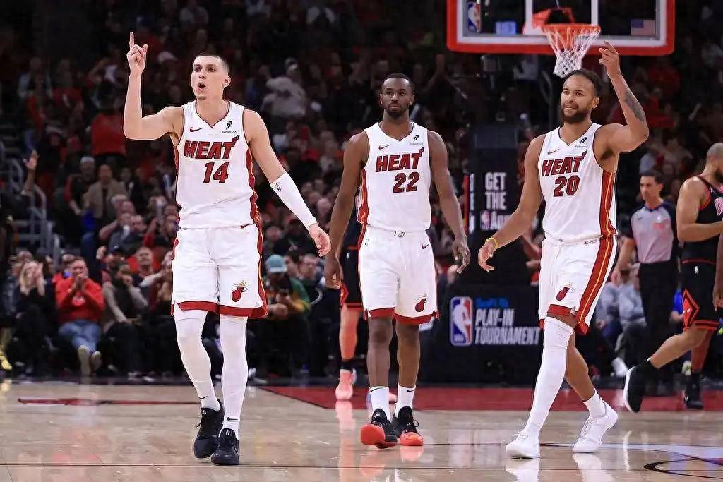 澳亚国际手游官网-热火领先公牛，巴特勒分成全队最高的简单介绍